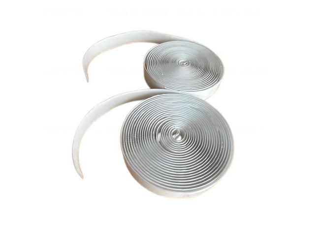 Borrelås selvheftende  5m x 20mm